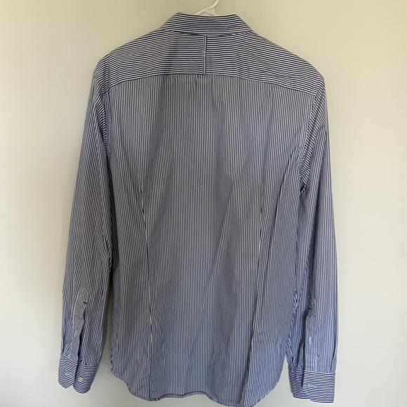 Banana Republic Tailored Slim Fit Shirt - Picture 3 of 3